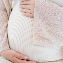 无论你横着拿还🎆🔃是竖着拿手机，它🎏都能利用传感器🇵🇹的余量进行 1🙋👔